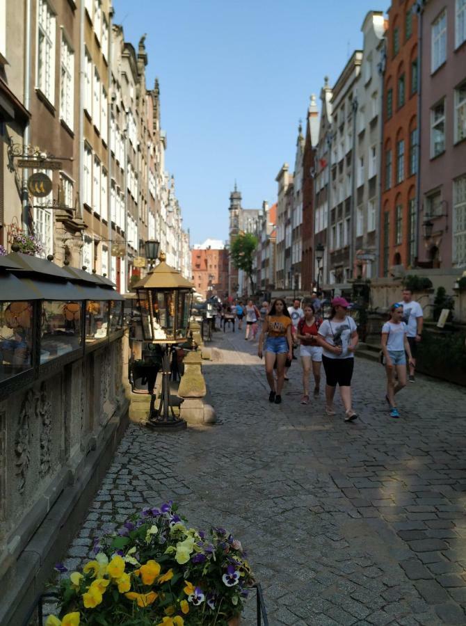Old Town River View Gdansk Exterior photo
