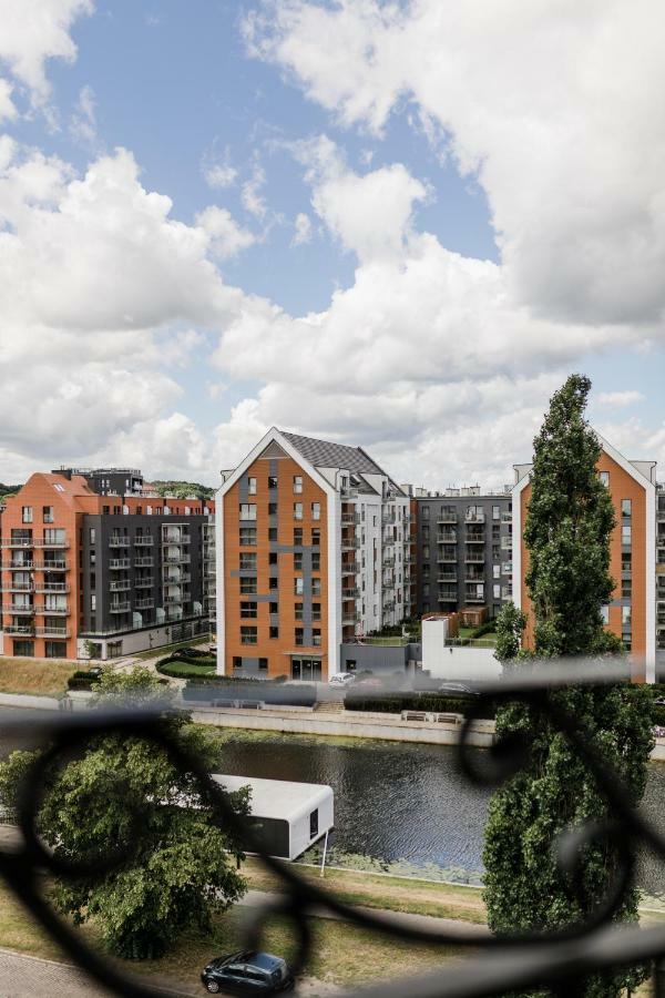 Old Town River View Gdansk Exterior photo